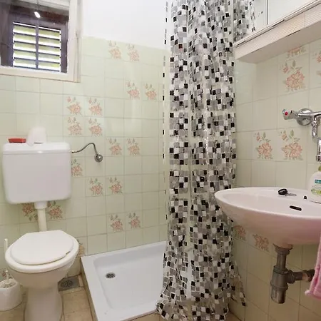 10148c Apartment